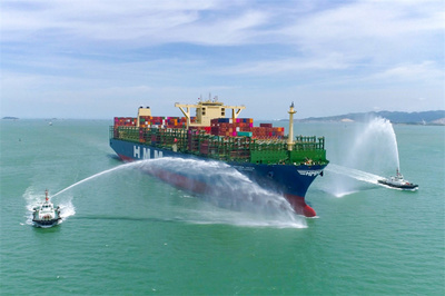 攜手共促'絲路海運'港航貿一體化發展——專訪福建港口集團黨委書記、董事長陳志平